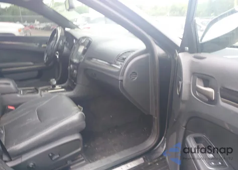 2014 Chrysler 300C John Varvatos Limited Edition Awd из США, поврежденный, VIN 2C3CCAJG4EH236969